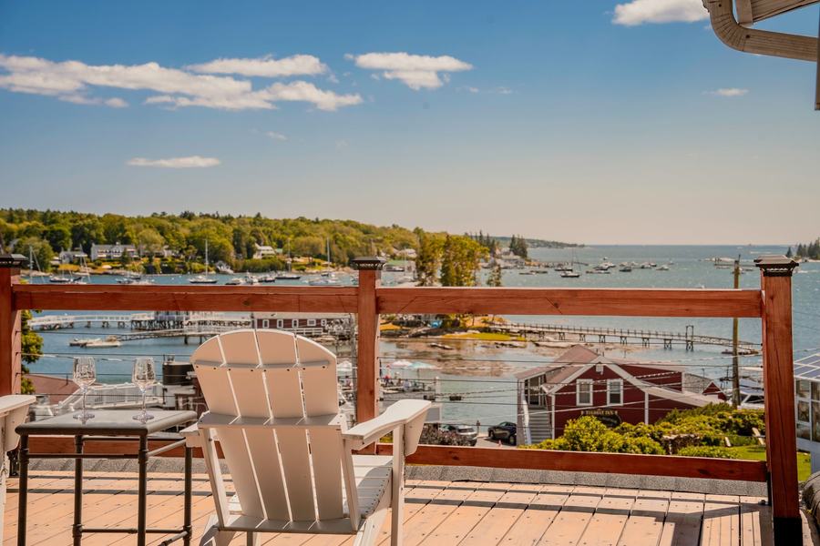 Greenleaf Inn sky deck above Boothbay Harbor